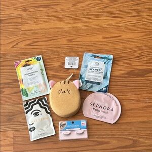 Cute Cat Sponge and Skincare Set